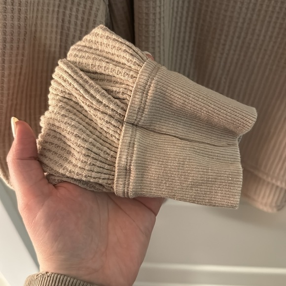 We the Free Coraline V Neck Thermal Shirt - Picture 4 of 8